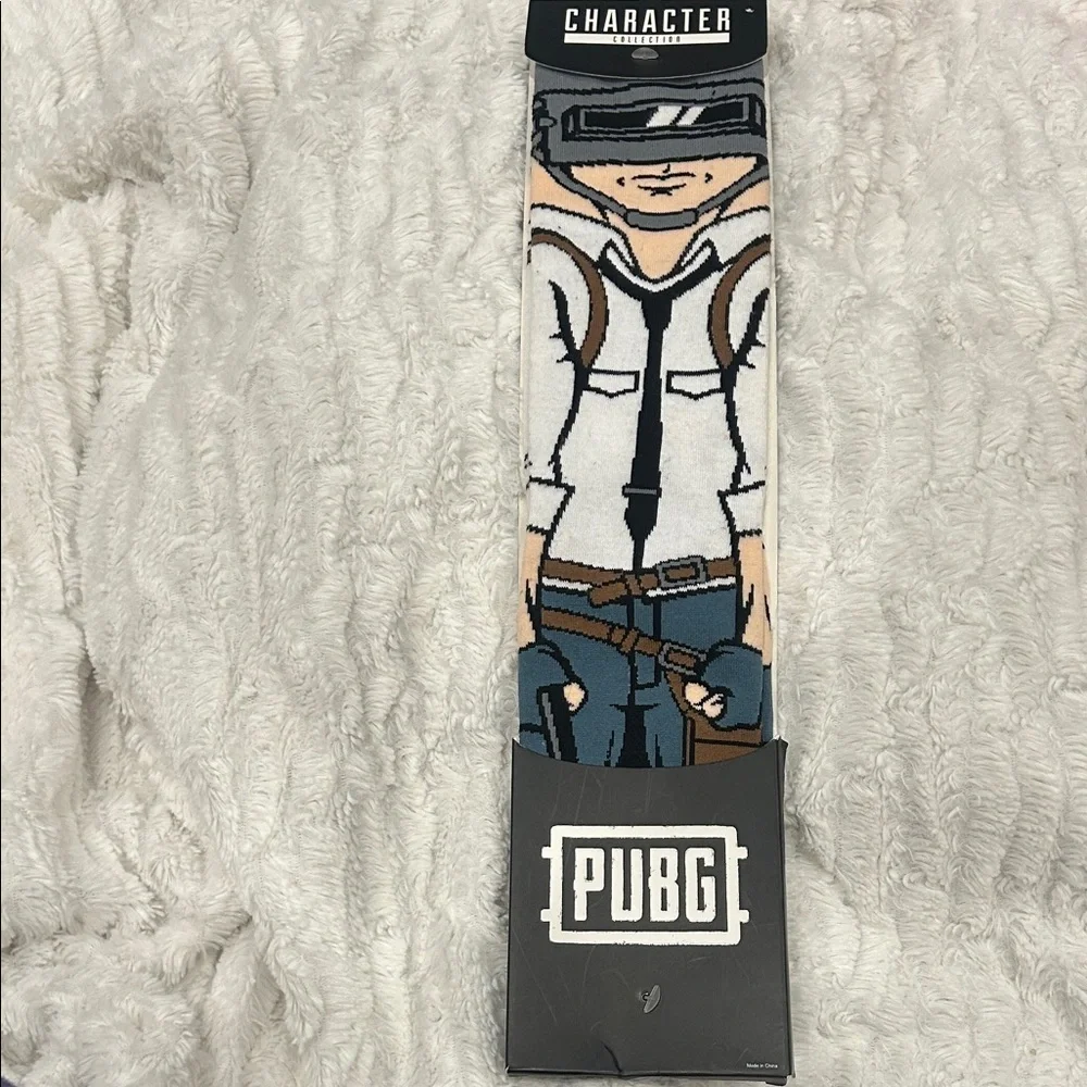 Spencer’s 1 pair of Bioworld PUBG character crew socks, size 10-13 new